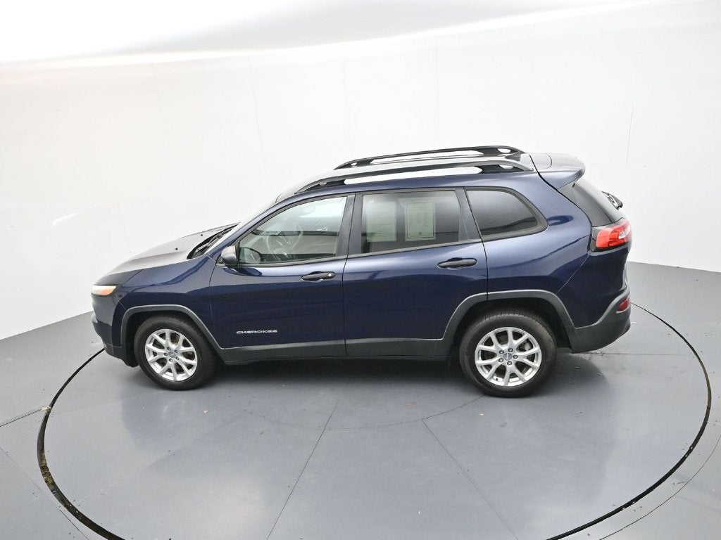 2016 Jeep Cherokee Sport
