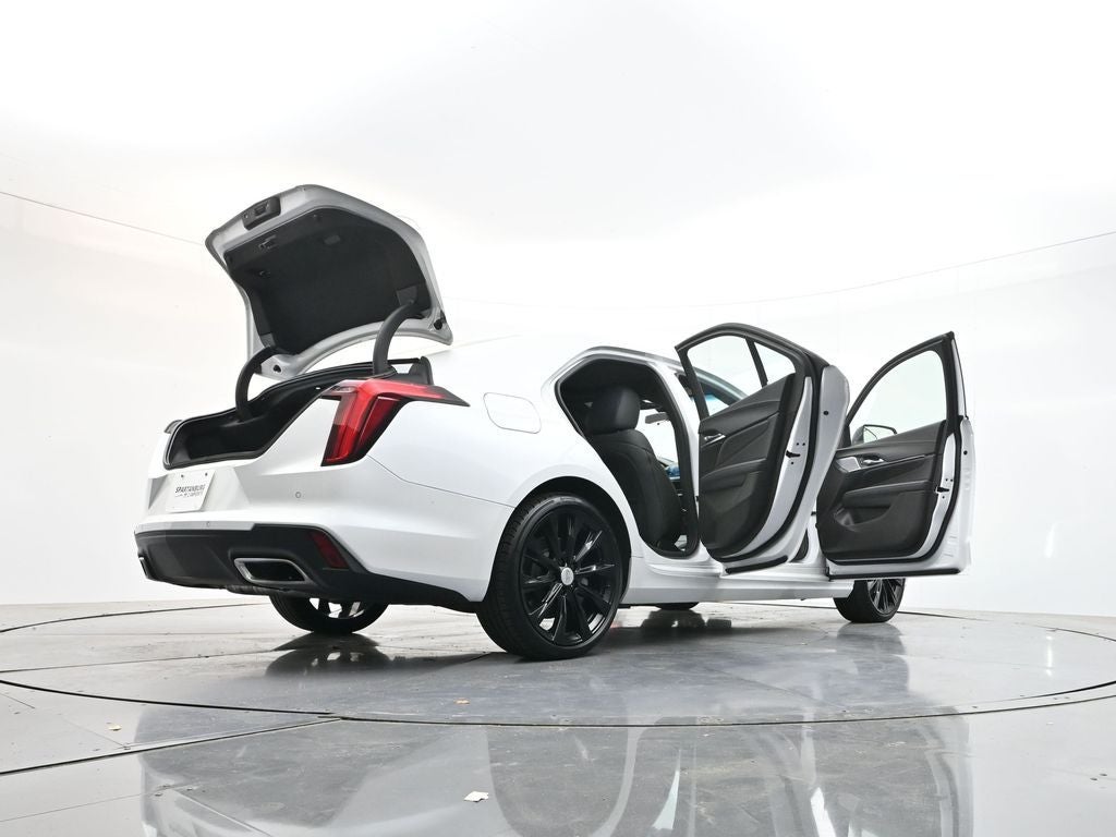 2024 Cadillac CT4 Luxury