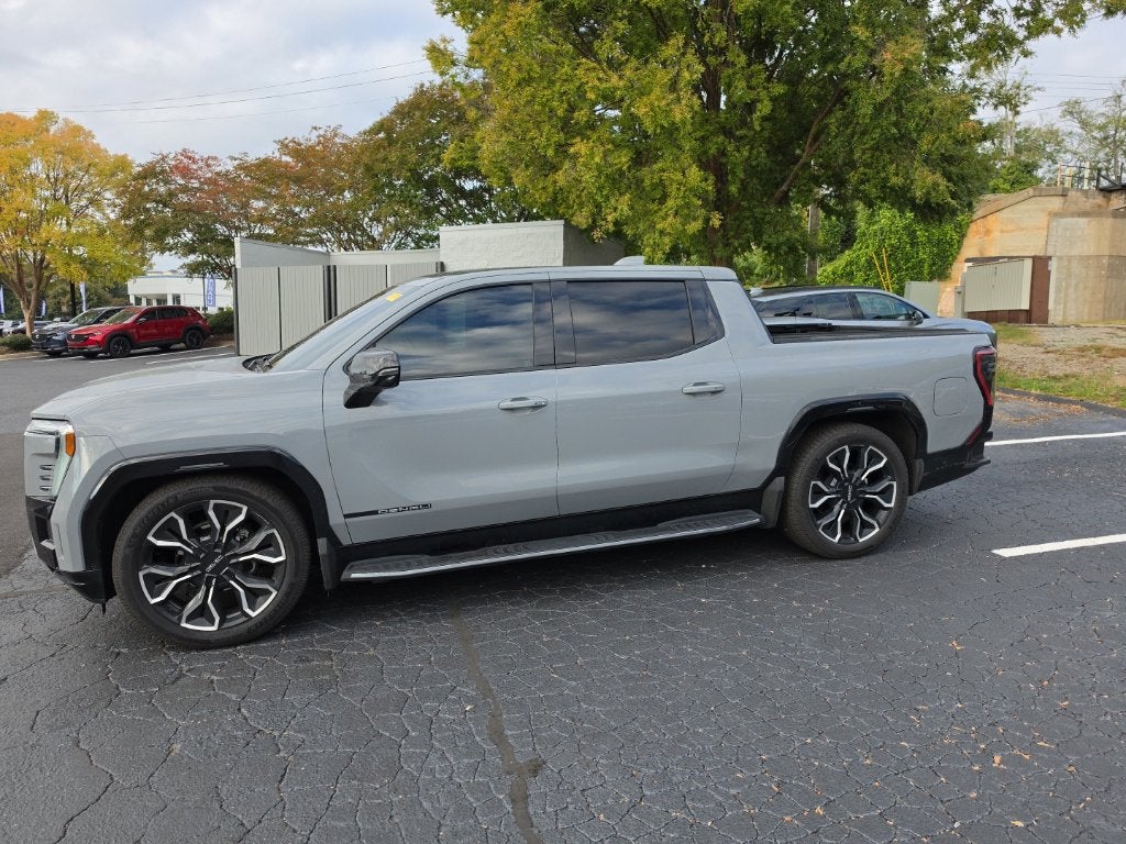 2025 GMC Sierra EV Denali