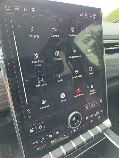 2025 GMC Sierra EV Denali