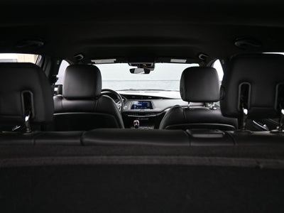 2022 Cadillac XT4 Premium Luxury