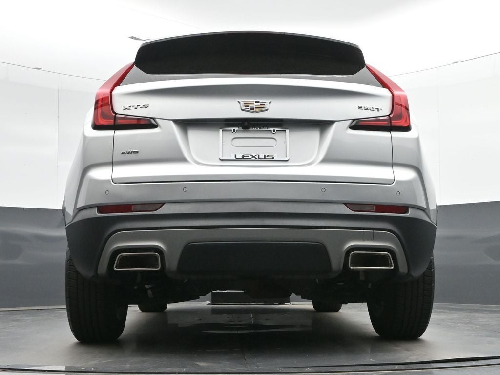 2022 Cadillac XT4 Premium Luxury