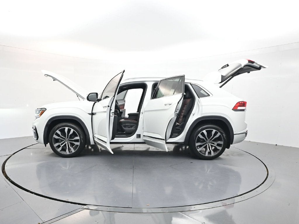 2022 Volkswagen Atlas Cross Sport 3.6L V6 SEL Premium R-Line