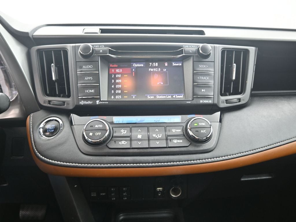 2016 Toyota RAV4 SE