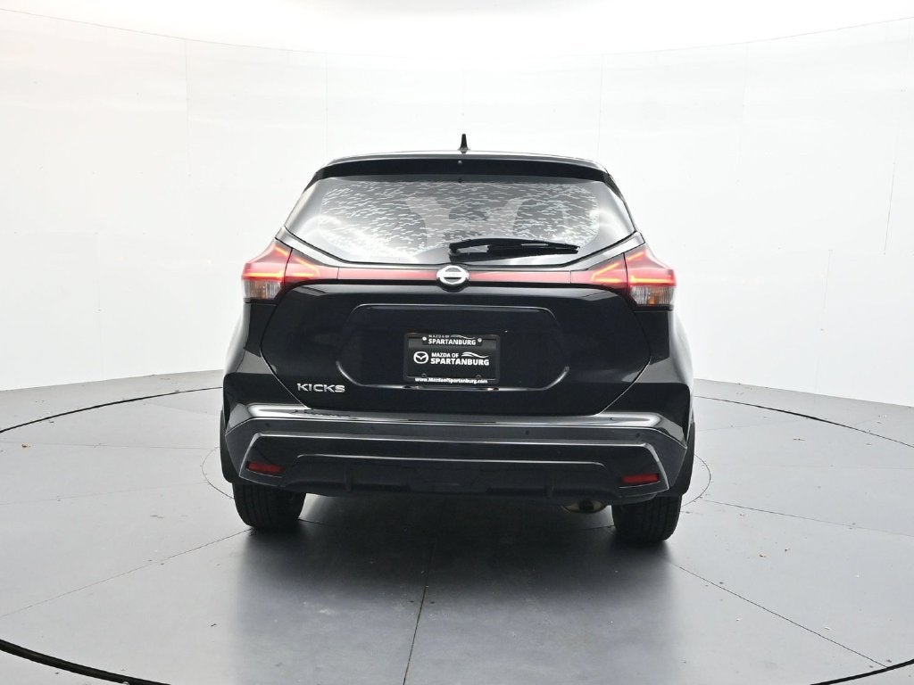 2021 Nissan Kicks S
