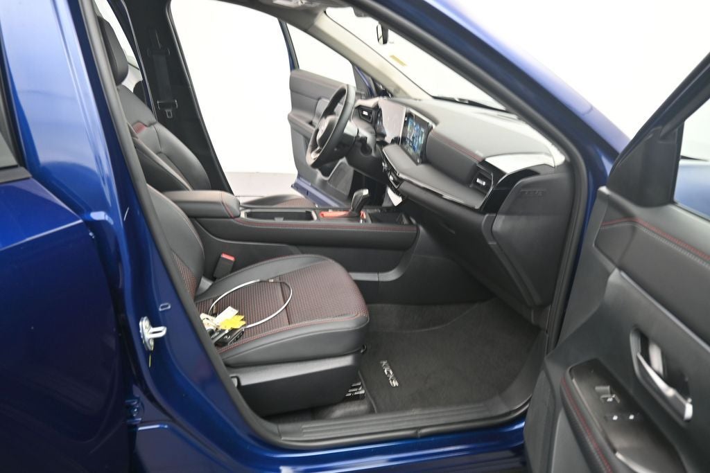 2026 Nissan Kicks SR Premium Pkg
