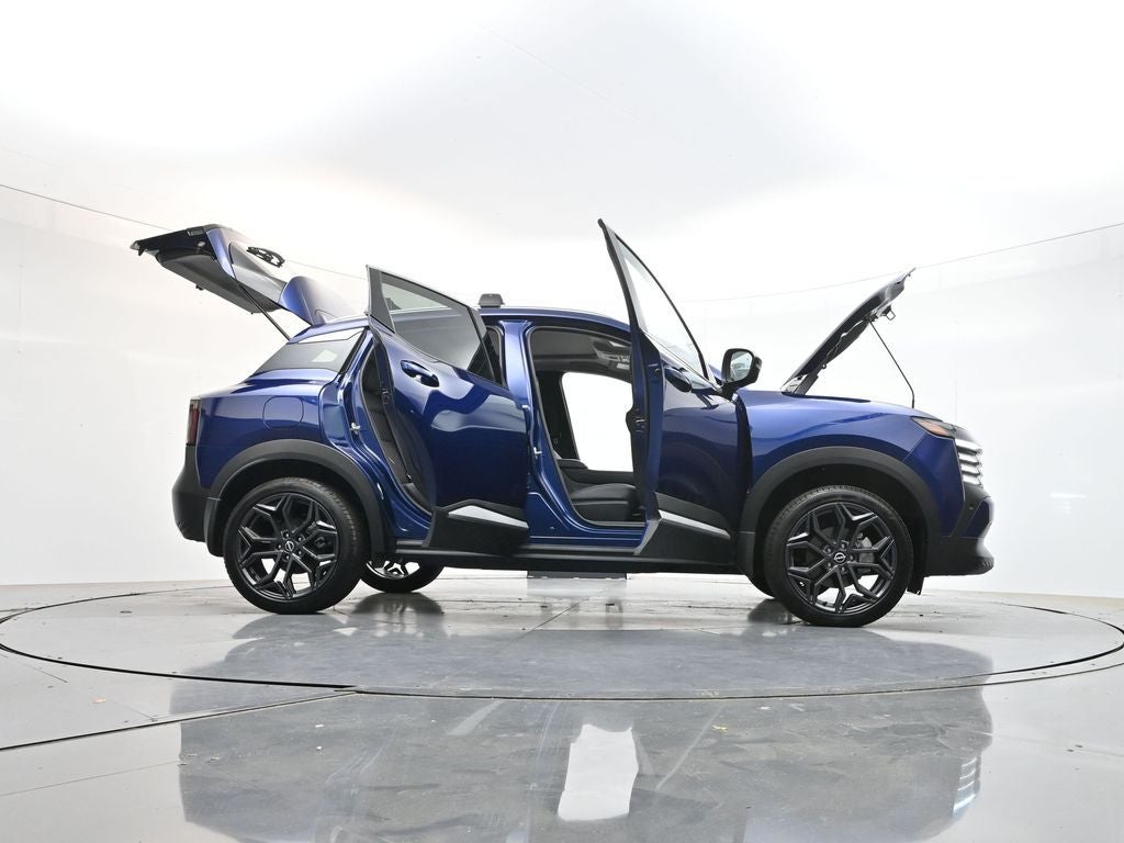 2026 Nissan Kicks SR Premium Pkg