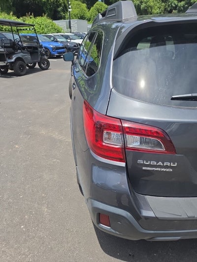 2018 Subaru Outback 2.5i Limited
