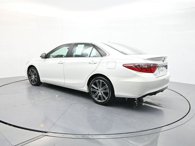 2016 Toyota Camry SE