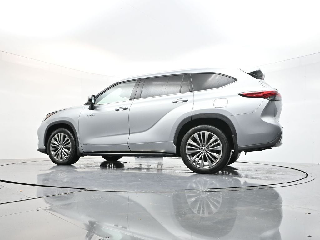 2020 Toyota Highlander Hybrid Platinum