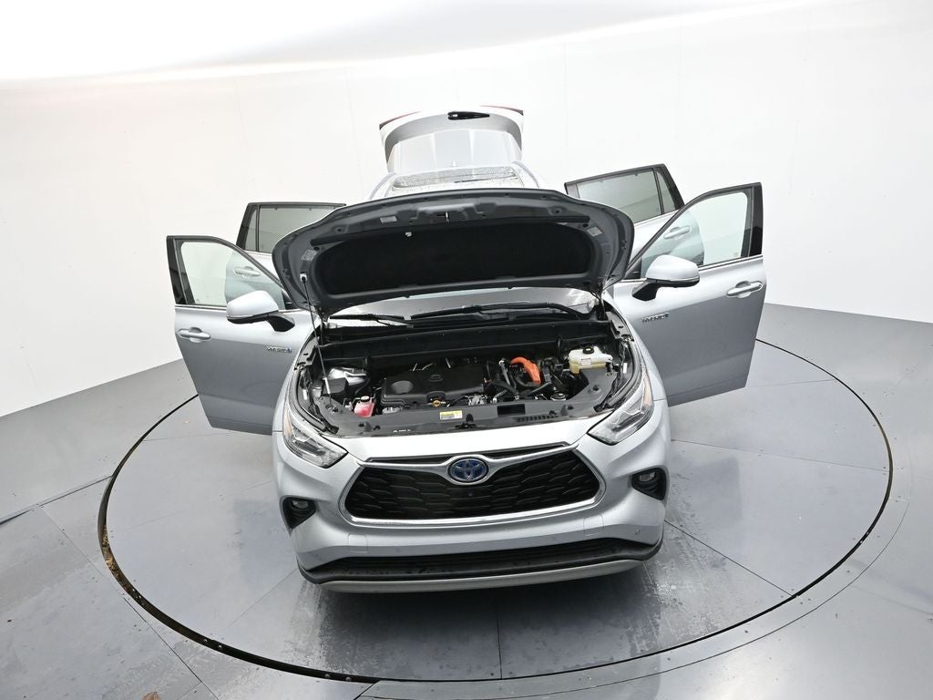 2020 Toyota Highlander Hybrid Platinum