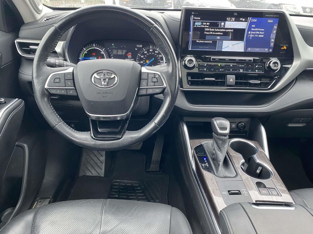 2020 Toyota Highlander Hybrid Platinum