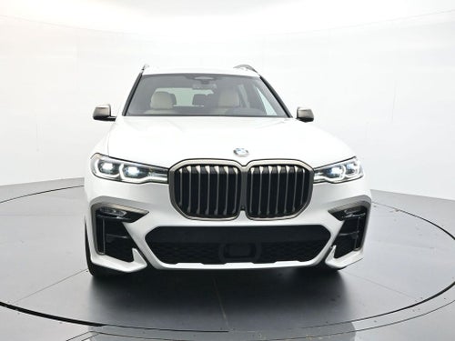 2022 BMW X7 M50i