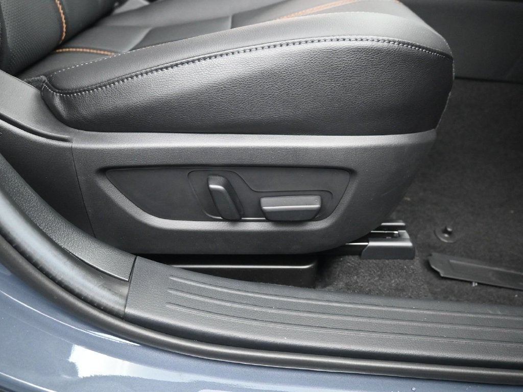 2025 Mazda Mazda CX-50 Hybrid Premium