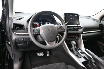 2022 Mitsubishi Eclipse Cross LE
