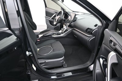 2022 Mitsubishi Eclipse Cross LE