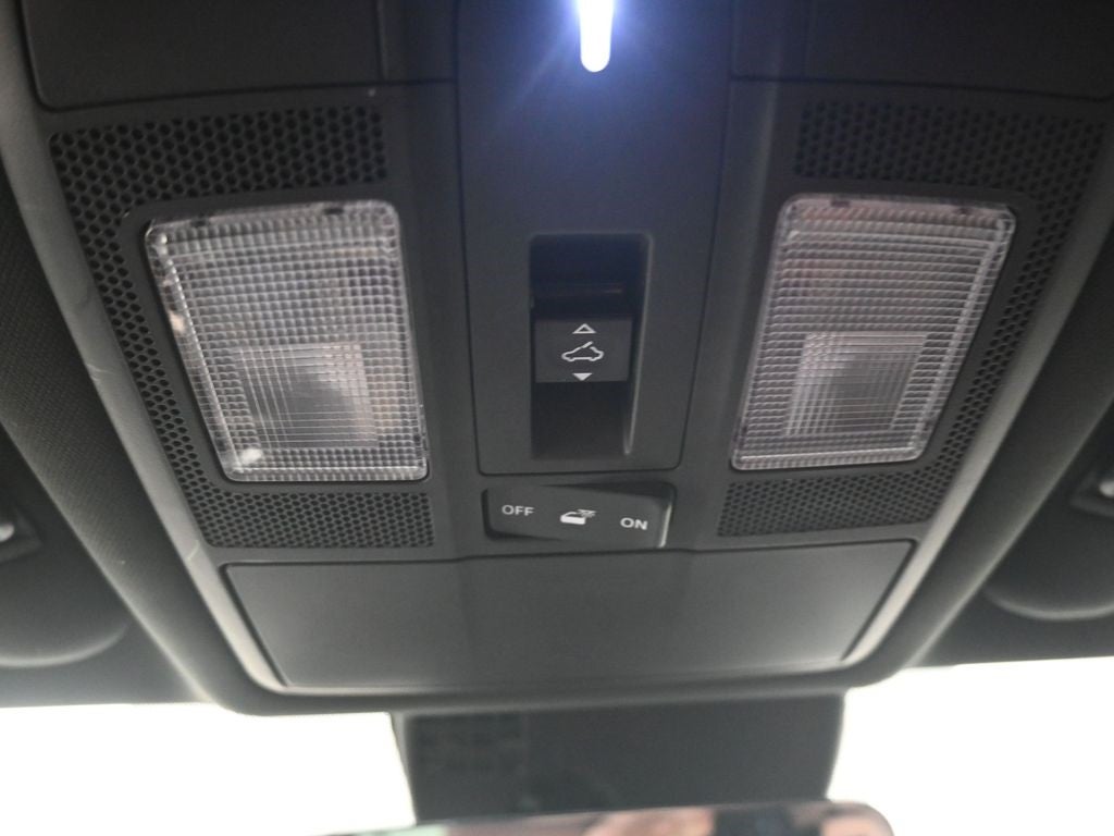 2022 Mazda Mazda CX-9 Carbon Edition