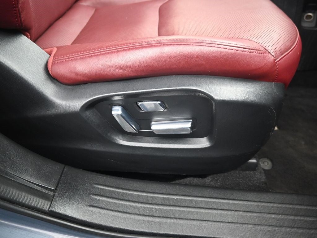 2022 Mazda Mazda CX-9 Carbon Edition