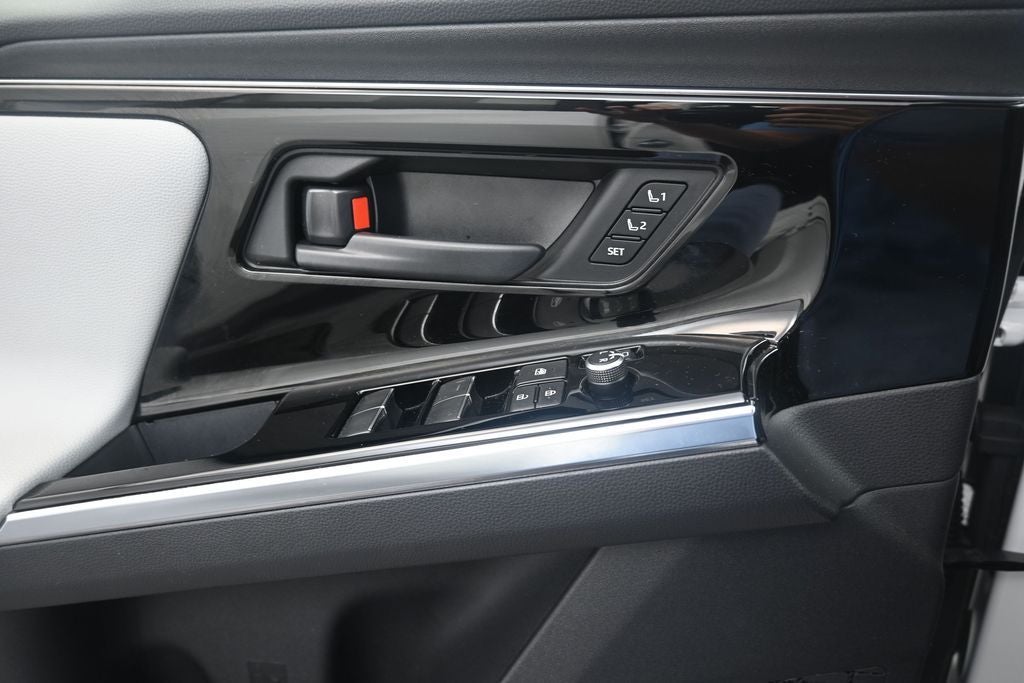 2023 Subaru Solterra Limited