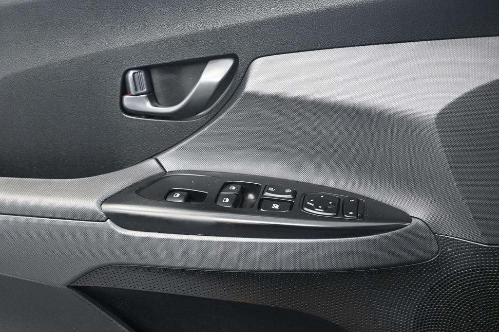 2020 Hyundai Veloster Turbo
