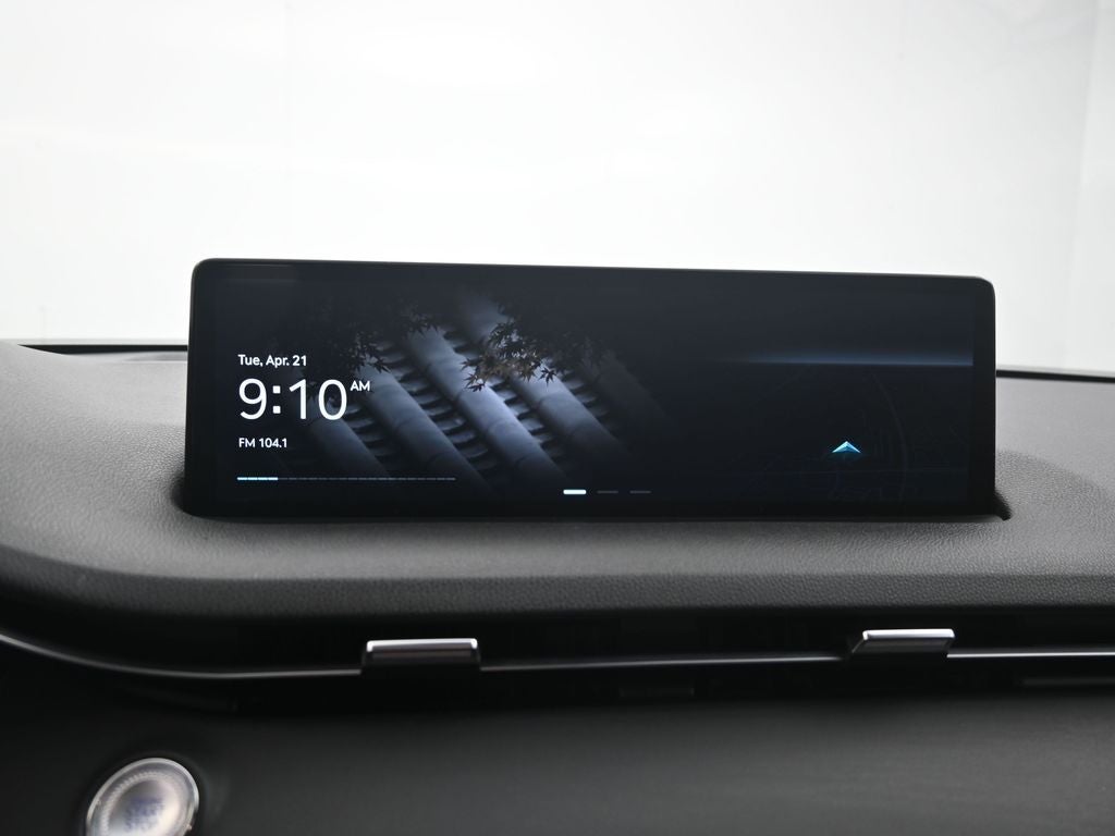 2025 Genesis GV70 2.5T