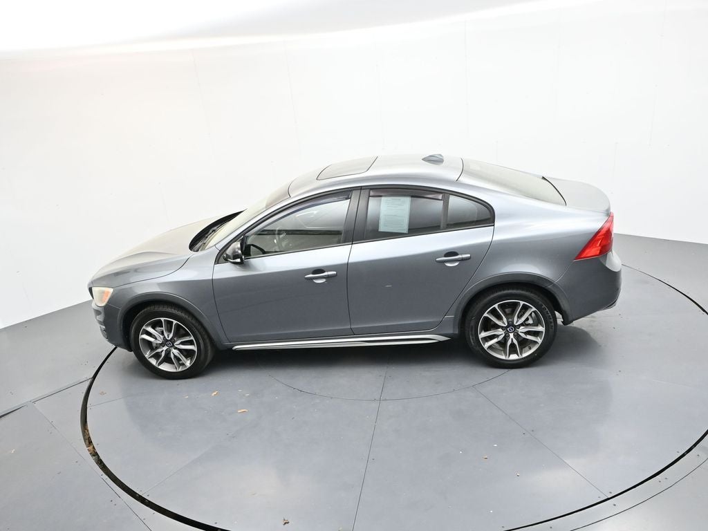 2017 Volvo S60 Cross Country T5