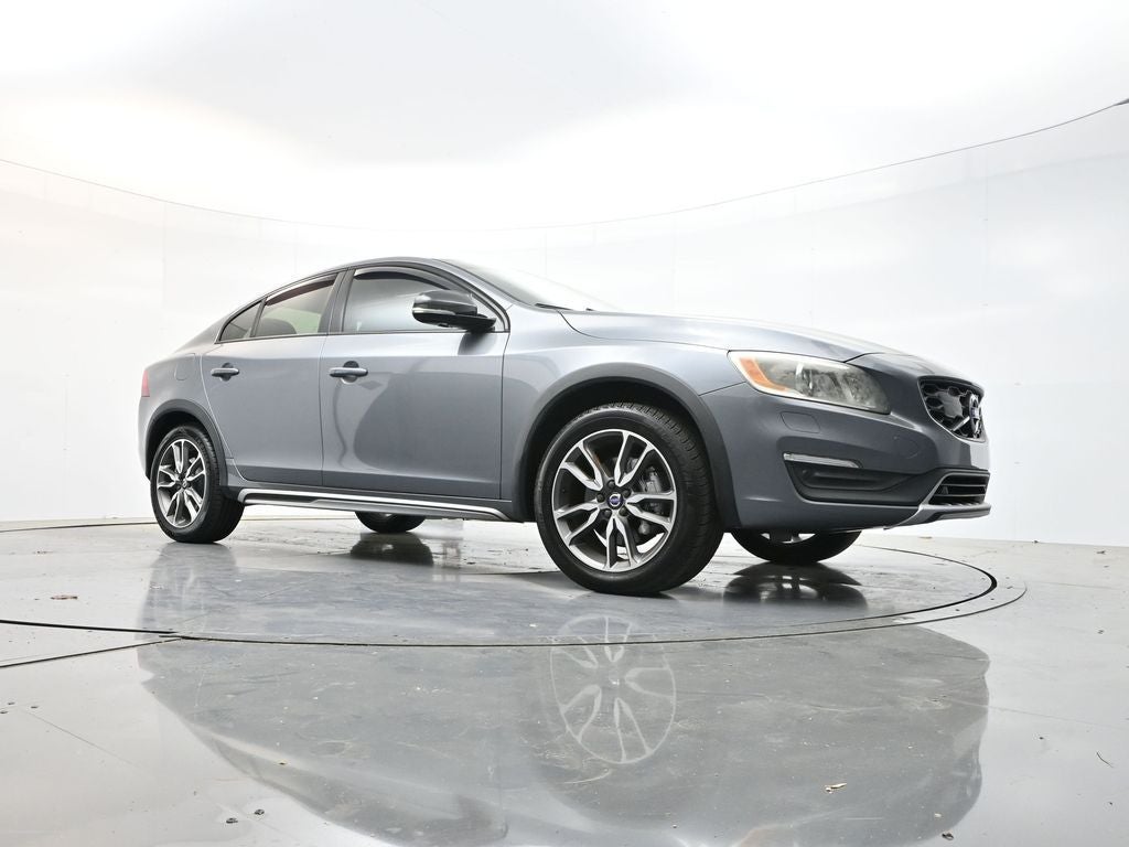 2017 Volvo S60 Cross Country T5