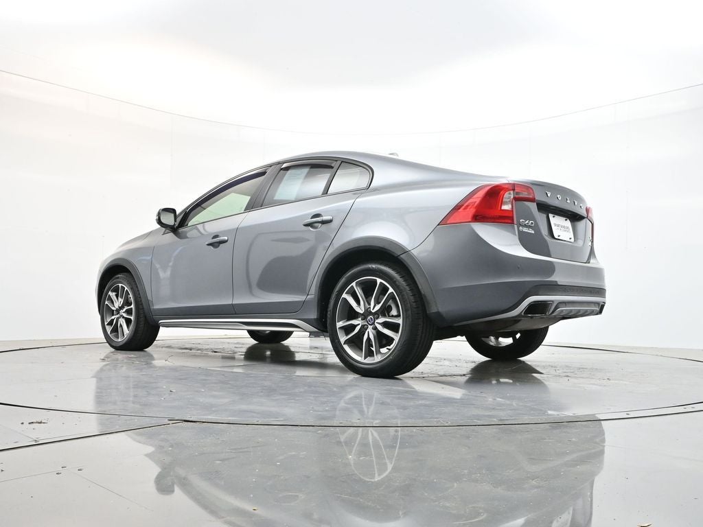 2017 Volvo S60 Cross Country T5