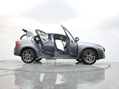 2017 Volvo S60 Cross Country T5