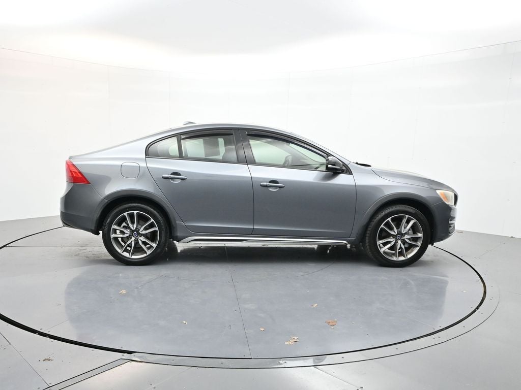 2017 Volvo S60 Cross Country T5