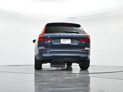 2022 Volvo XC60 B5 Momentum