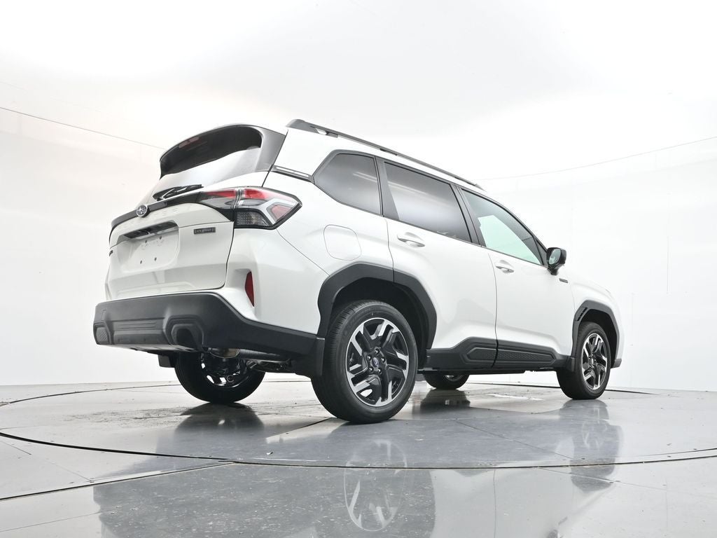 2026 Subaru FORESTER Premium Hybrid