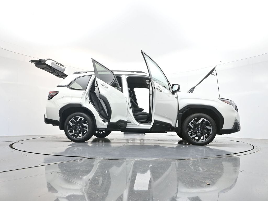 2026 Subaru FORESTER Premium Hybrid