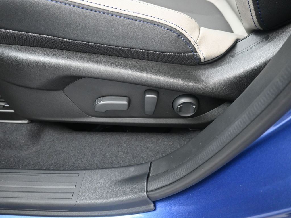 2025 Subaru FORESTER Limited Hybrid