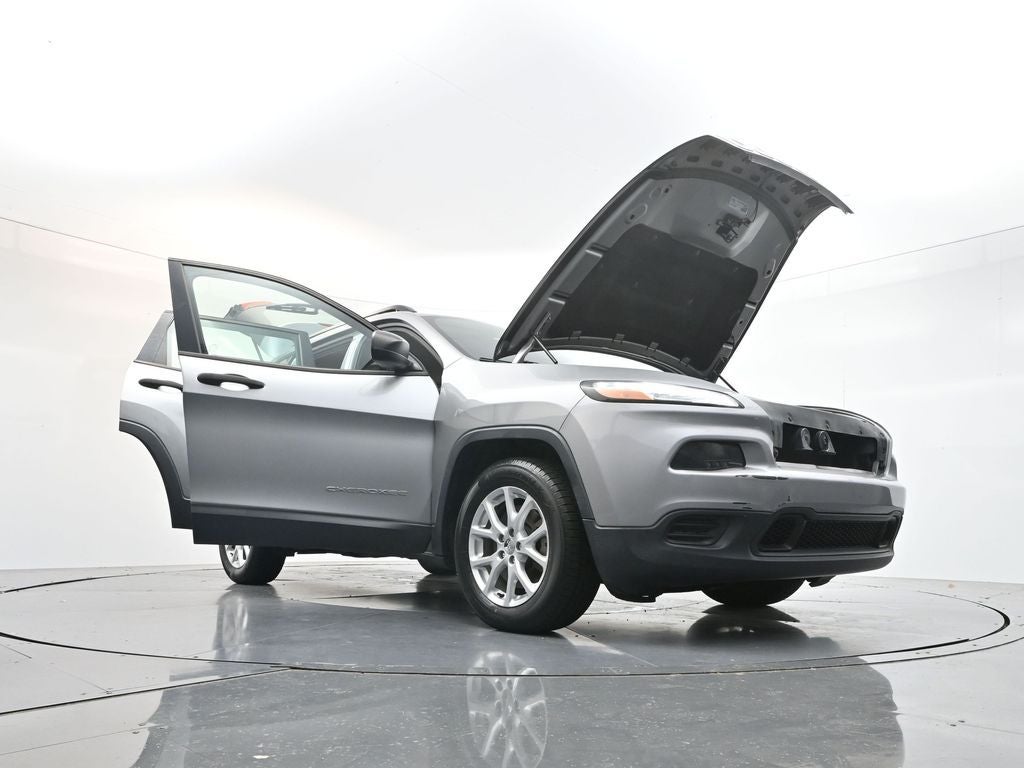 2015 Jeep Cherokee Sport