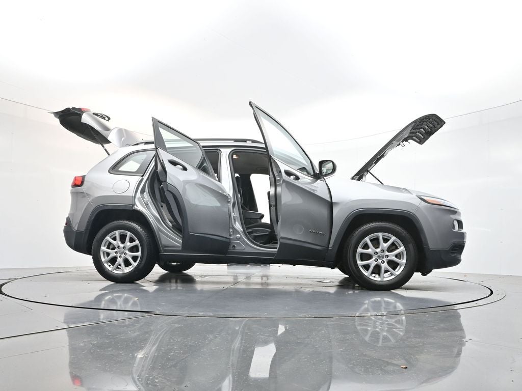 2015 Jeep Cherokee Sport