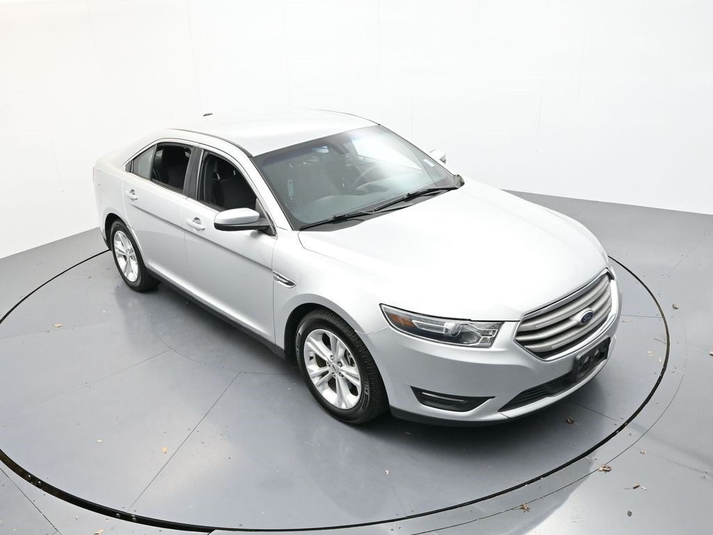 2016 Ford Taurus SEL