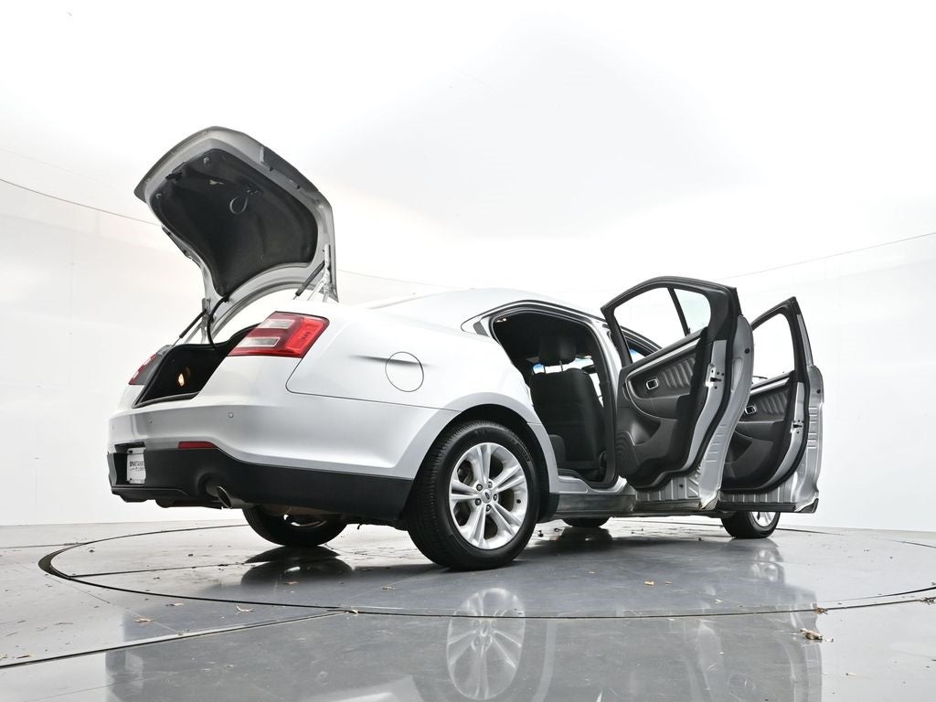 2016 Ford Taurus SEL