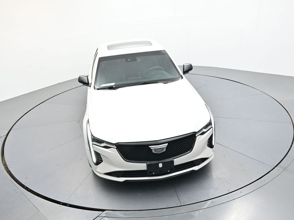 2024 Cadillac CT4 Luxury