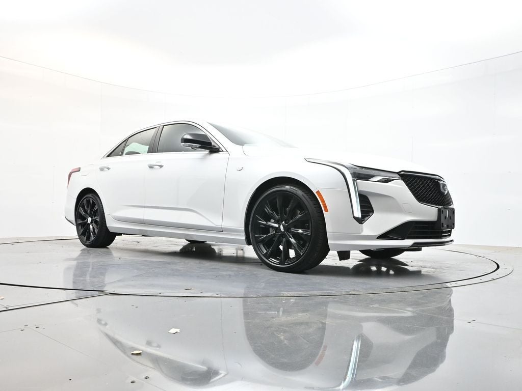 2024 Cadillac CT4 Luxury