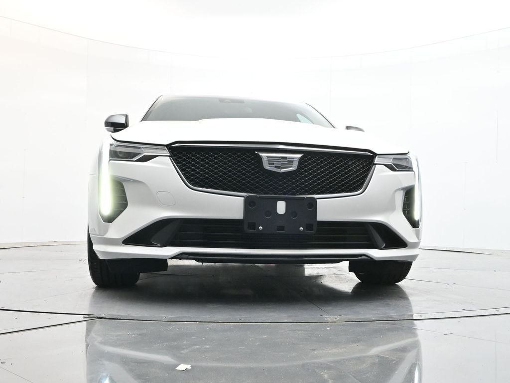 2024 Cadillac CT4 Luxury