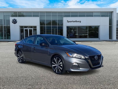 2022 Nissan Altima 2.5 SR
