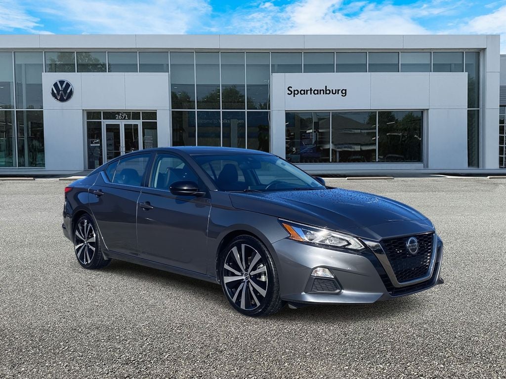 2022 Nissan Altima 2.5 SR