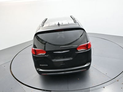 2017 Chrysler Pacifica Touring L Plus