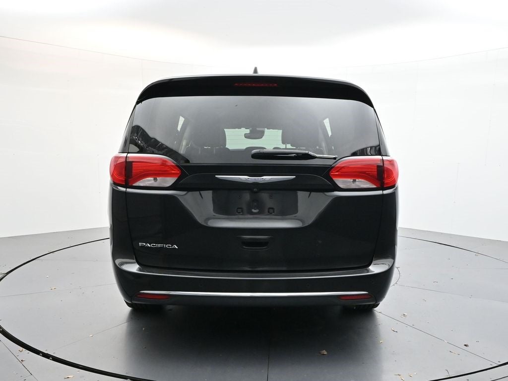 2017 Chrysler Pacifica Touring L Plus