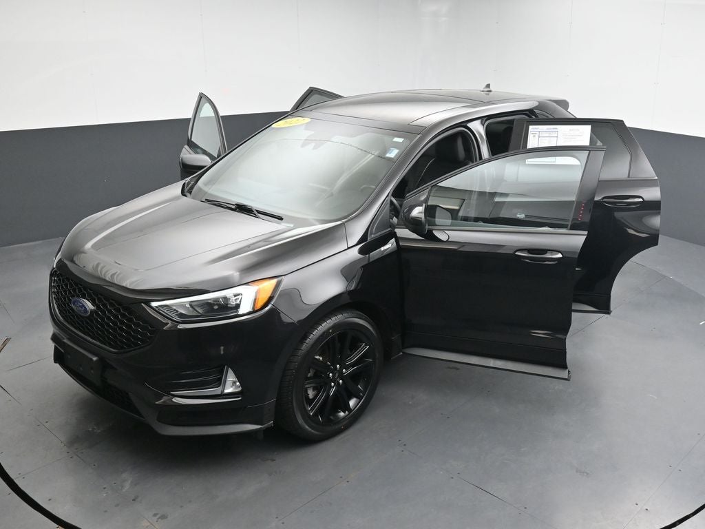 2022 Ford Edge ST Line