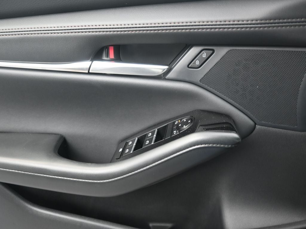 2025 Mazda Mazda3 2.5 S Preferred Package