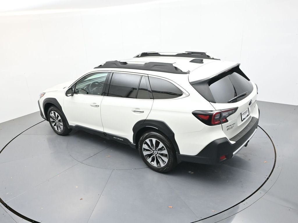 2025 Subaru Outback Touring