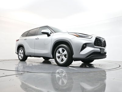 2024 Toyota Highlander LE