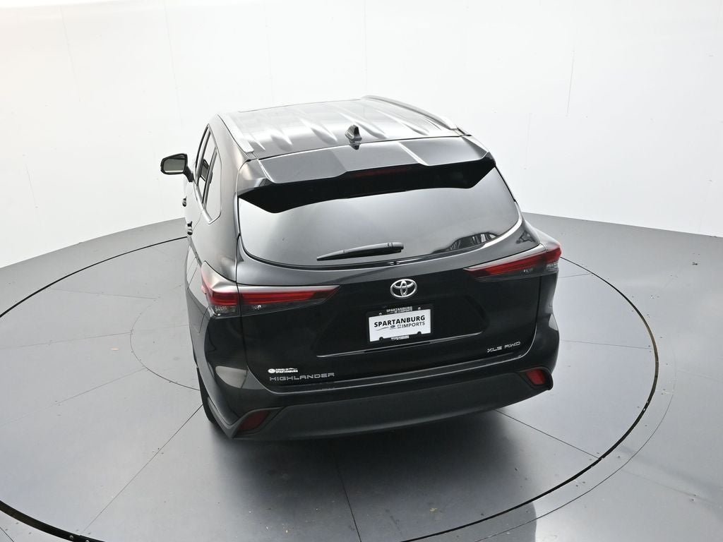 2025 Toyota Highlander XLE
